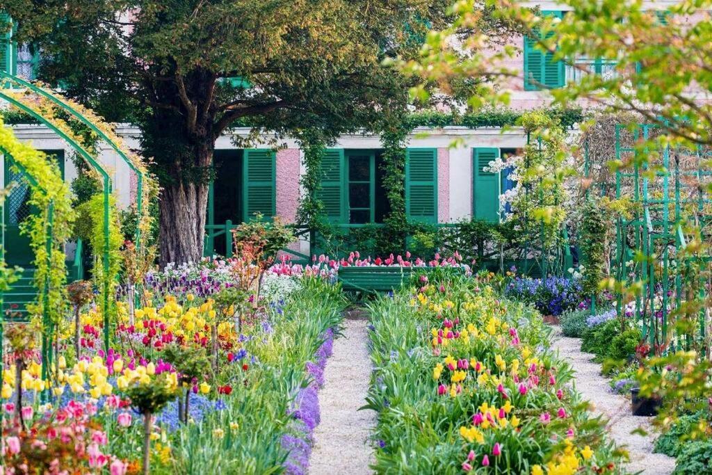 Maison Fleurs De Lys, Climatisee, Wifi Et Parking Privee Gratuit, Lave-Linge, Vernon Giverny Eksteriør bilde
