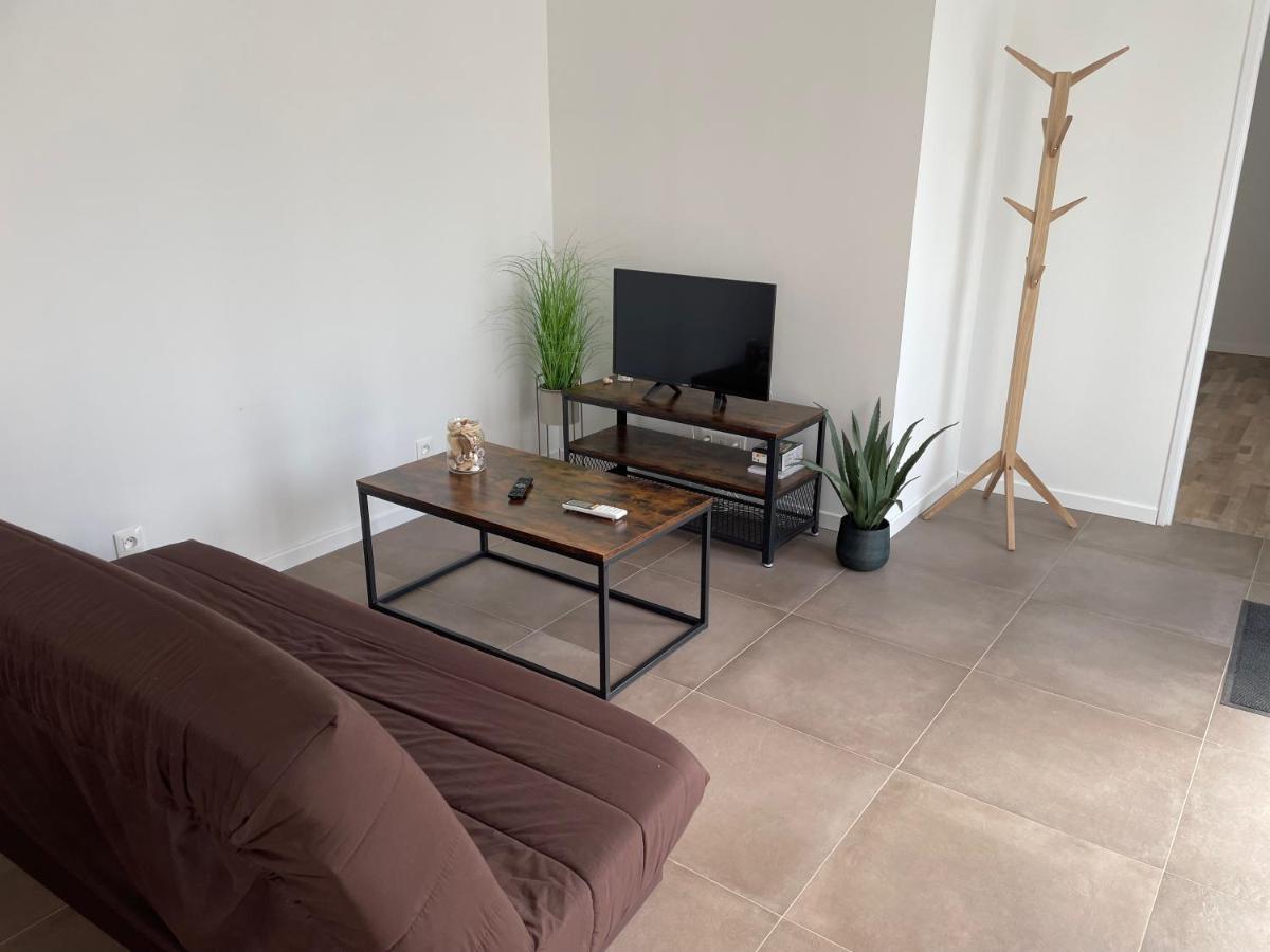 Maison Fleurs De Lys, Climatisee, Wifi Et Parking Privee Gratuit, Lave-Linge, Vernon Giverny Eksteriør bilde